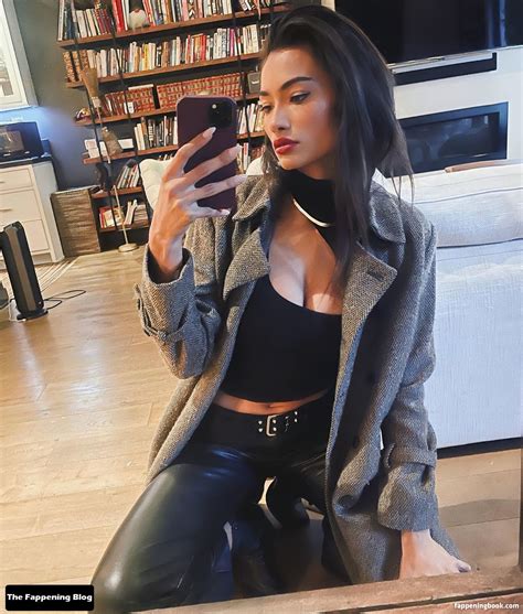 kelly gale nue|Kelly Gale Nackt Bilder